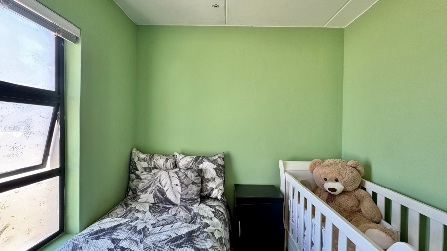 2 Bedroom Property for Sale in Aan de Wijnlanden Western Cape